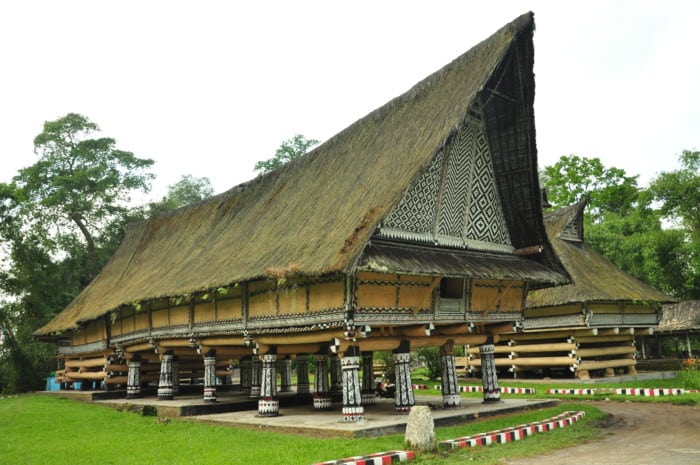 Rumah Adat Sumatera Utara Rumah Bolon