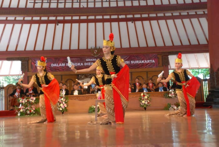 Ragam Tari Daerah Nusantara Dan Penjelasannya Dari 34