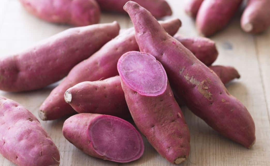 Petatas makanan adat papua