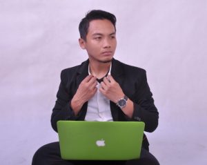 7+ Contoh Teks Biografi Singkat Pahlawan / Atlet / Penulis / Diri Sendiri