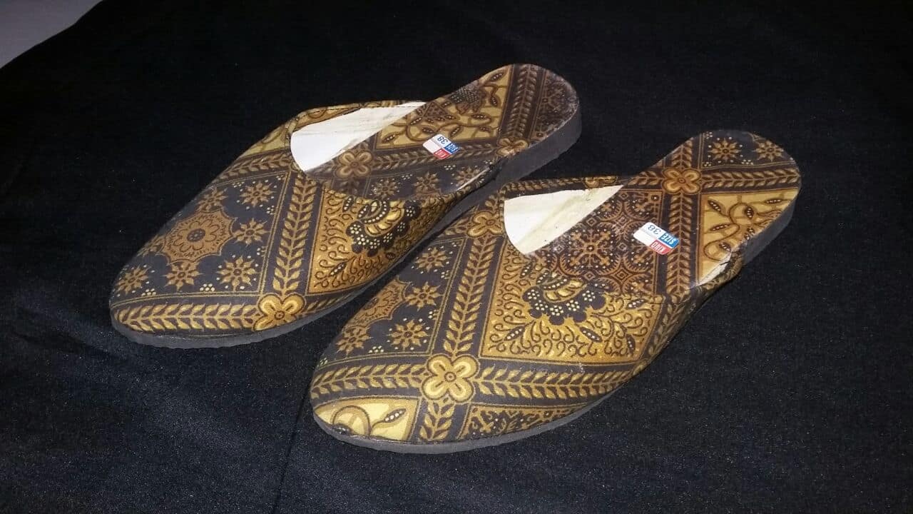 gambar Selop Batik