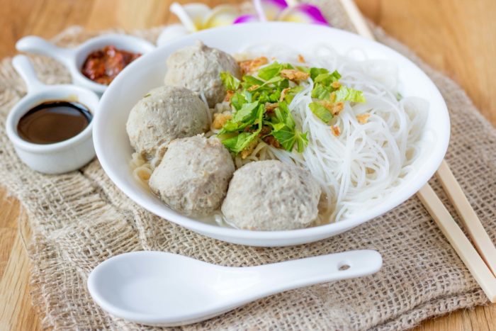 gambar makanan khas solo bakso solo