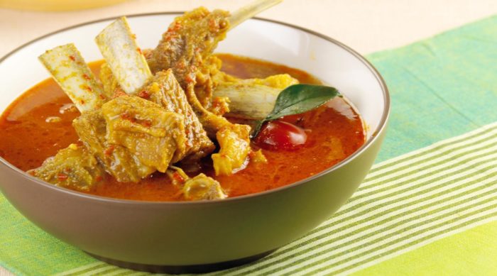 gambar makanan khas solo tengkleng