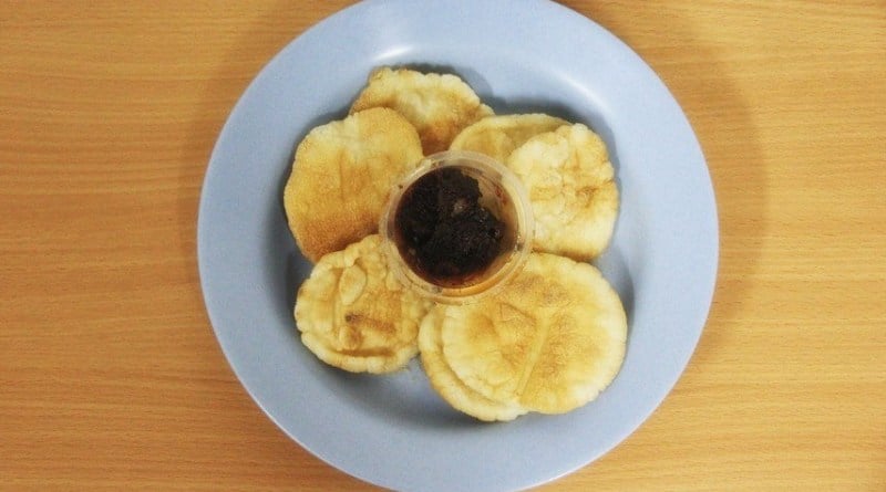 gambar makanan khas sumatera selatan kemplang