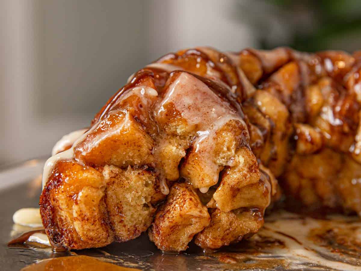 gambar makanan kekinian Cinnamon Roll Bread