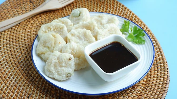 gambar makanan kekinian Rujak Cireng