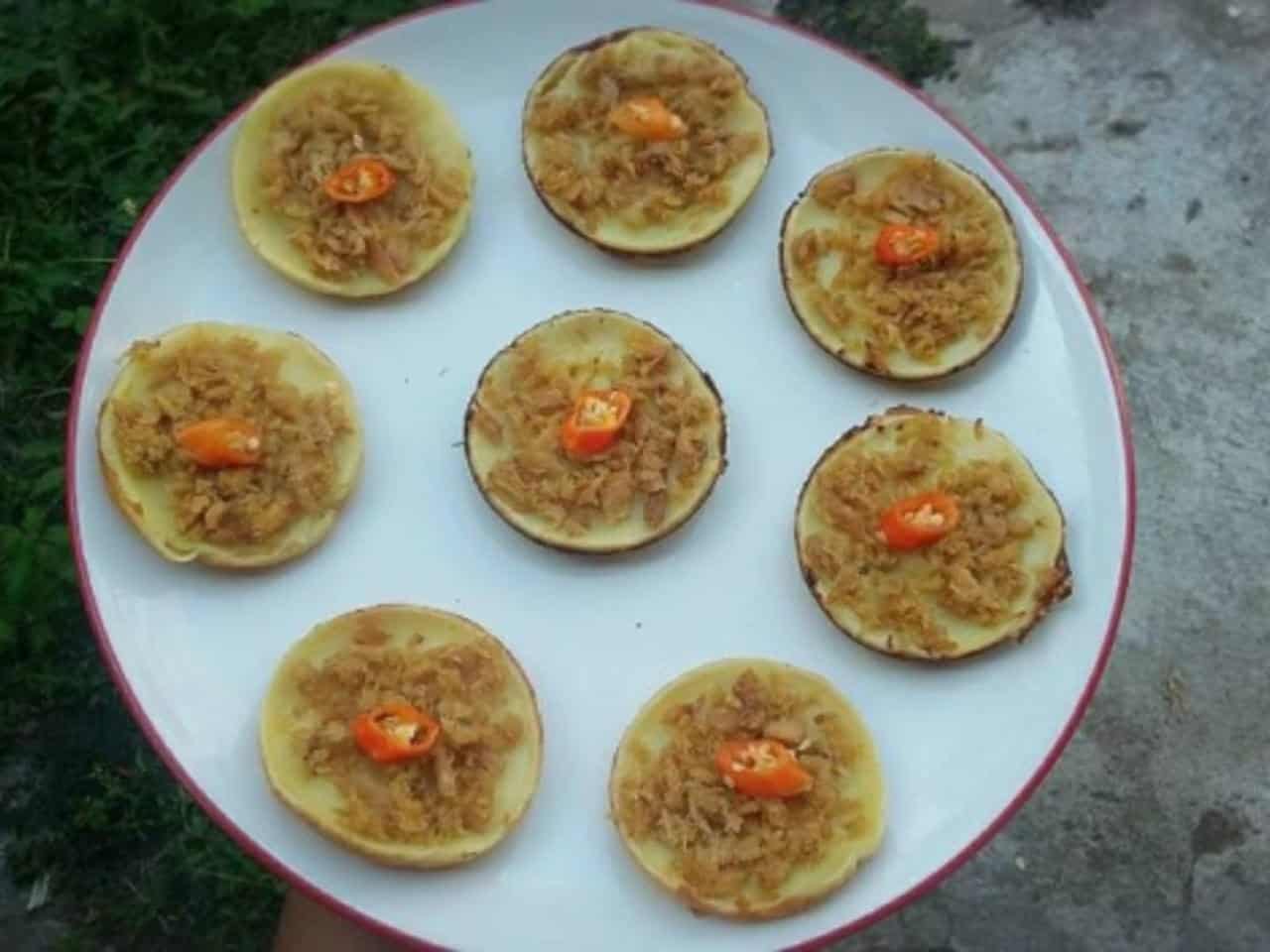 gambar makanan khas gorontalo Kue Cara Isi