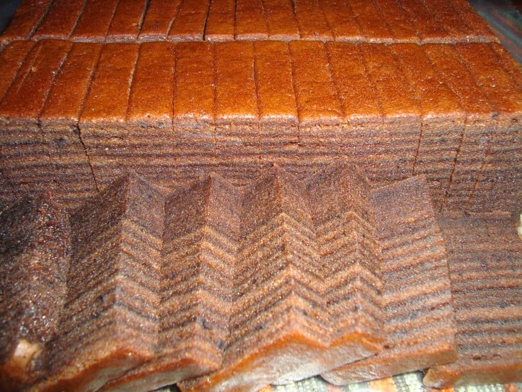 gambar makanan khas kalimantan barat Kue Lapis Belacan