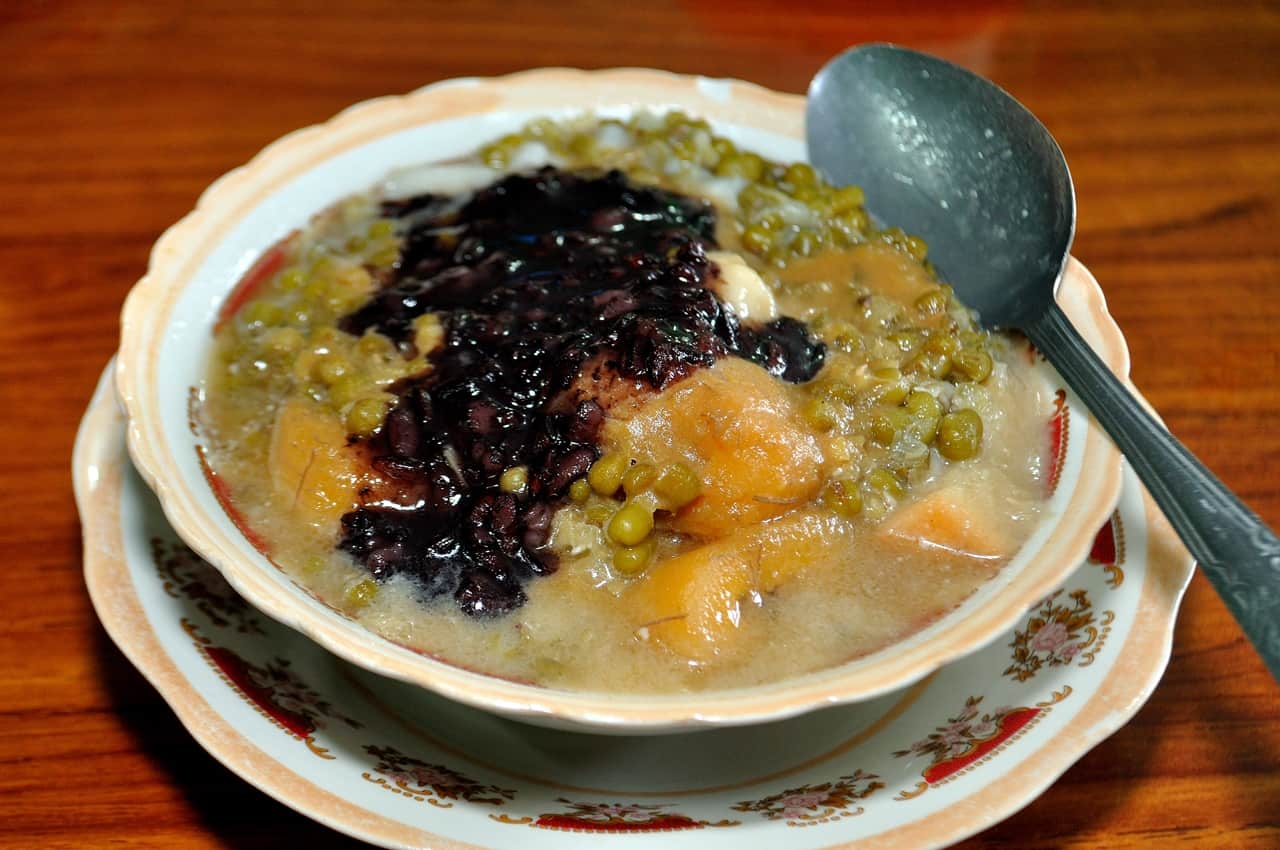 gambar makanan khas sumatera barat Bubur Kampiun