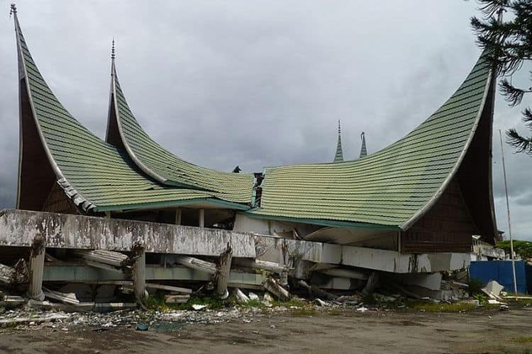 bencana alam Gempa Sumatera Barat