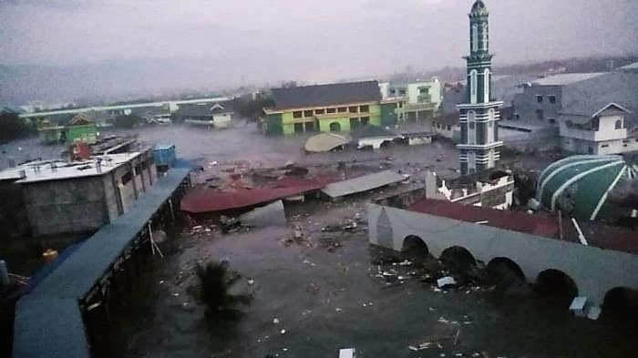 bencana alam Gempa dan Tsunami Palu